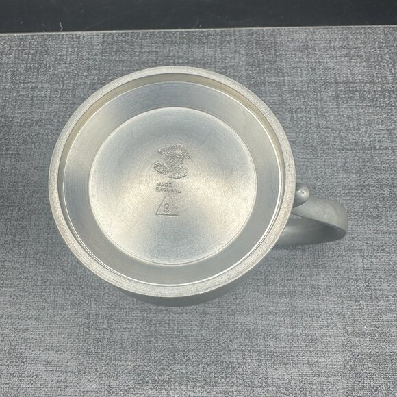 Crown & Rose Cast Pewter Small Tankard Mug 3.5" Made in England Vintage 1960s - Picture 4 of 11